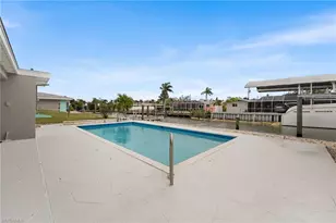 250 Donora Blvd, Fort Myers Beach, FL 33931 - Photo 29