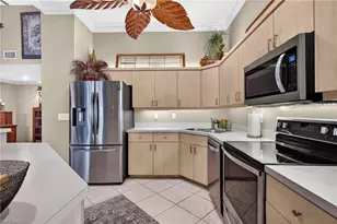 821 James St, Fort Myers, FL 33916 - Photo 11