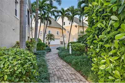 821 James St, Fort Myers, FL 33916 - Photo 37