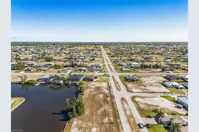 4011 Gulfstream Pkwy, Cape Coral, FL 33993 - Photo 9