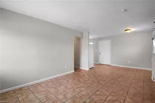 1604 Oak Dr, Fort Myers, FL 33907 - Photo 3