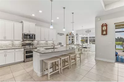 18184 Everson Miles Cir, North Fort Myers, FL 33917 - Photo 9
