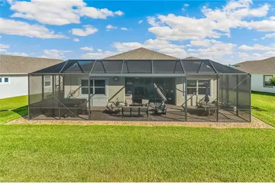18184 Everson Miles Cir, North Fort Myers, FL 33917 - Photo 29