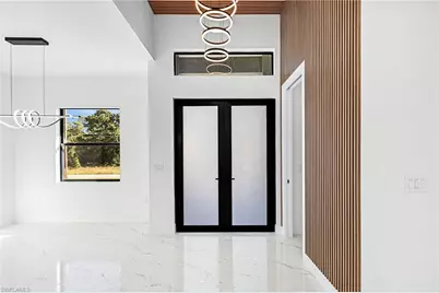 842 Nina Ave S, Lehigh Acres, FL 33974 - Photo 5