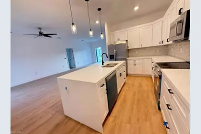 5486 Riley Ln, Port Charlotte, FL 33981 - Photo 7