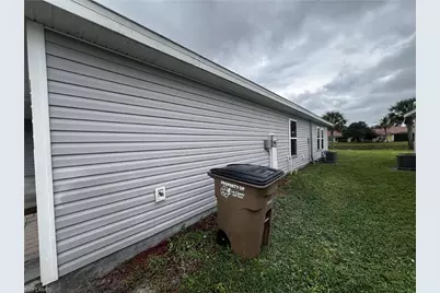 18319 Gibraltar Ln, Lehigh Acres, FL 33936 - Photo 19