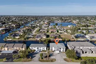 425 SW 47th Terrace, Cape Coral, FL 33914 - Photo 3