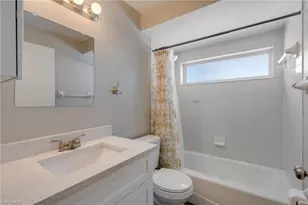 425 SW 47th Terrace, Cape Coral, FL 33914 - Photo 11