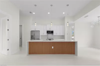 2619 NW 26th Ter, Cape Coral, FL 33993 - Photo 5