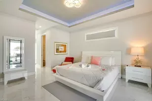 117 SE 4th St, Cape Coral, FL 33990 - Photo 11