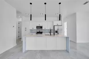 1325 NW 13th Pl, Cape Coral, FL 33993 - Photo 15