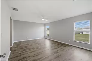 409 NE 25th Terrace, Cape Coral, FL 33909 - Photo 19