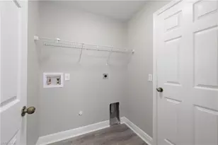 409 NE 25th Terrace, Cape Coral, FL 33909 - Photo 25