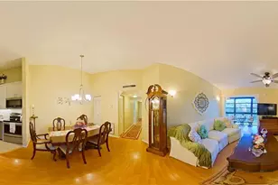 8101 S Woods Cir, Fort Myers, FL 33919 - Photo 19