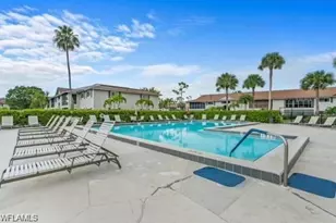 8101 S Woods Cir, Fort Myers, FL 33919 - Photo 27