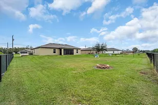 840 Youngreen Dr, Fort Myers, FL 33913 - Photo 39