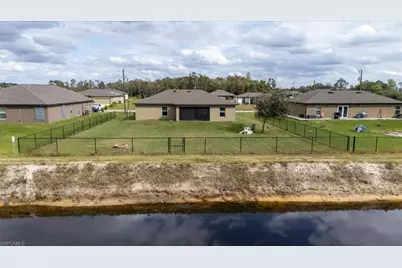 840 Youngreen Dr, Fort Myers, FL 33913 - Photo 49