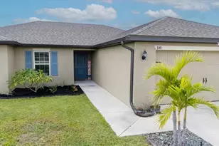 840 Youngreen Dr, Fort Myers, FL 33913 - Photo 3