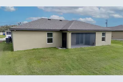 840 Youngreen Dr, Fort Myers, FL 33913 - Photo 43