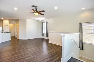 3668 Parkridge Cir, Sarasota, FL 34243 - Photo 15