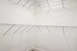 3668 Parkridge Cir, Sarasota, FL 34243 - Photo 23