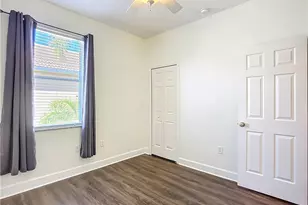 3668 Parkridge Cir, Sarasota, FL 34243 - Photo 29