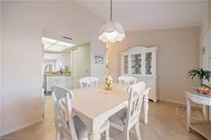 774 Wiggins Lake Dr, Naples, FL 34110 - Photo 7