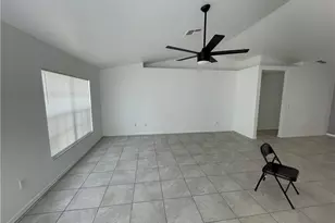 1908 NE 7th Ave, Cape Coral, FL 33909 - Photo 15