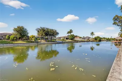 404 NE 18th Ave, Cape Coral, FL 33909 - Photo 7