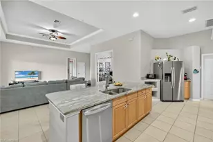 404 NE 18th Ave, Cape Coral, FL 33909 - Photo 3