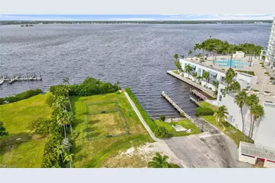 3000 Oasis Grand Blvd #1401, Fort Myers, FL 33916 - Photo 39