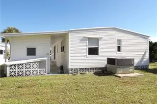 301 Twig Ct N, North Fort Myers, FL 33917 - Photo 3