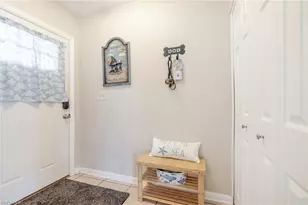 257 Briar Ct, Lehigh Acres, FL 33936 - Photo 3