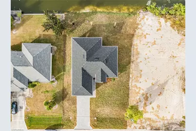 319 NW 14th St, Cape Coral, FL 33993 - Photo 23