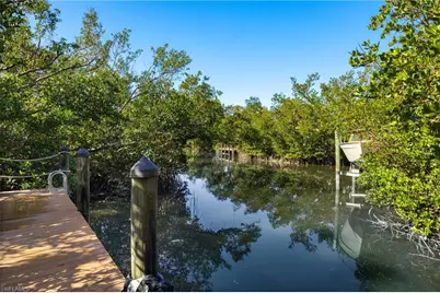 460 E Gulf Dr, Sanibel, FL 33957 - Photo 35