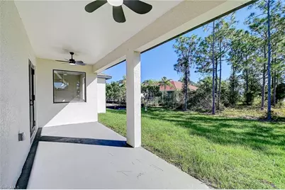 656 Crabtree Ct, Lehigh Acres, FL 33974 - Photo 31