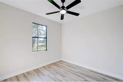 656 Crabtree Ct, Lehigh Acres, FL 33974 - Photo 21