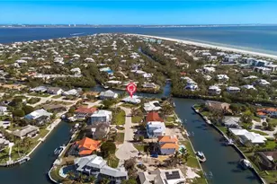 930 Kings Crown Dr, Sanibel, FL 33957 - Photo 49