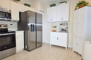 2305 Summersweet Dr, Alva, FL 33920 - Photo 3