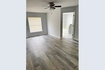 3025 NE 6th Pl, Cape Coral, FL 33909 - Photo 21