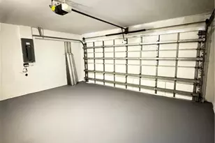 3025 NE 6th Pl, Cape Coral, FL 33909 - Photo 41