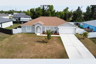 3025 NE 6th Pl, Cape Coral, FL 33909 - Photo 3