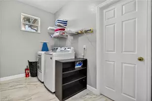 2574 SW 27th Pl, Cape Coral, FL 33914 - Photo 27