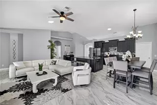 2574 SW 27th Pl, Cape Coral, FL 33914 - Photo 3