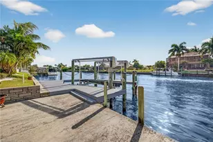 2574 SW 27th Pl, Cape Coral, FL 33914 - Photo 33