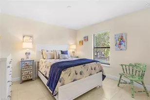 2704 SW 4th Pl, Cape Coral, FL 33914 - Photo 27