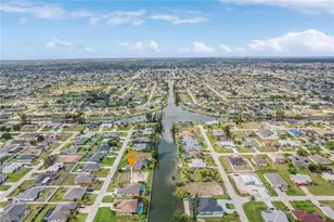 2704 SW 4th Pl, Cape Coral, FL 33914 - Photo 47