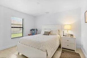 2704 SW 4th Pl, Cape Coral, FL 33914 - Photo 29