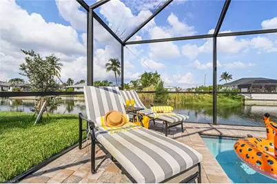 2704 SW 4th Pl, Cape Coral, FL 33914 - Photo 7