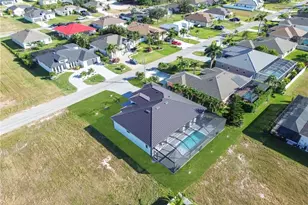 10 SW 35th Ave, Cape Coral, FL 33991 - Photo 43